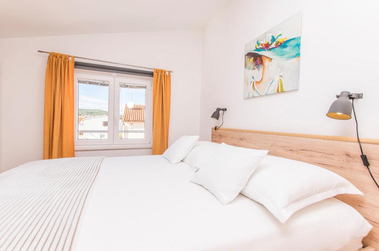 Apartments Blazica Vodice Bagian luar foto
