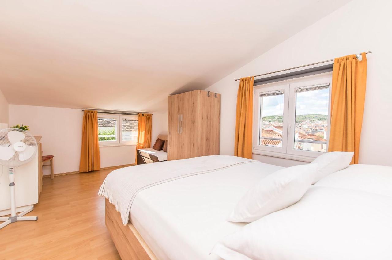Apartments Blazica Vodice Bagian luar foto