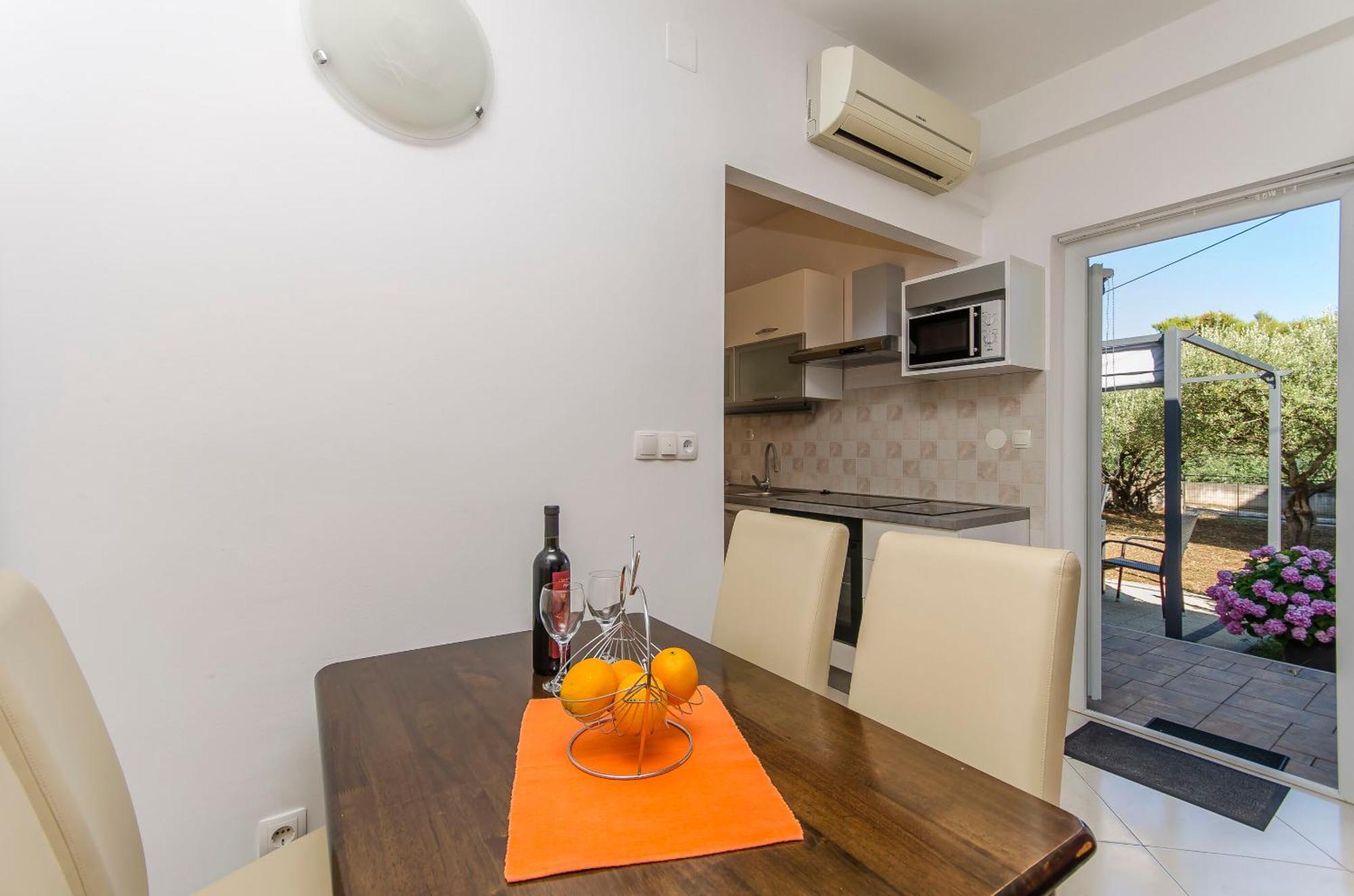 Apartments Blazica Vodice Bagian luar foto