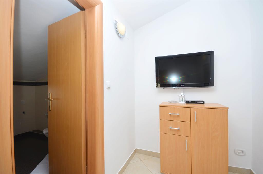 Apartments Blazica Vodice Bagian luar foto