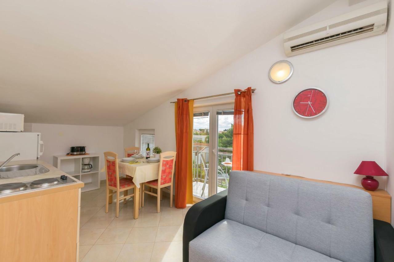 Apartments Blazica Vodice Bagian luar foto