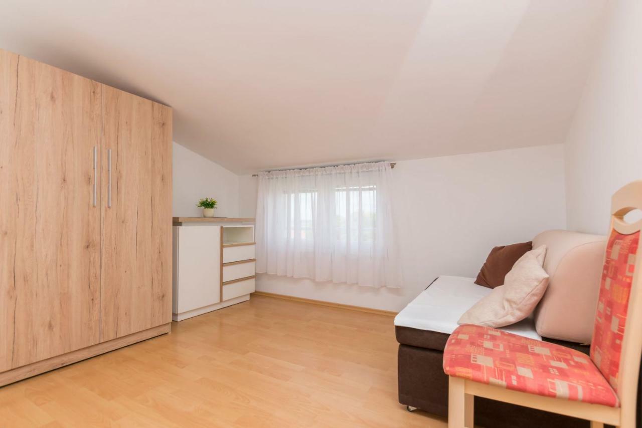 Apartments Blazica Vodice Bagian luar foto